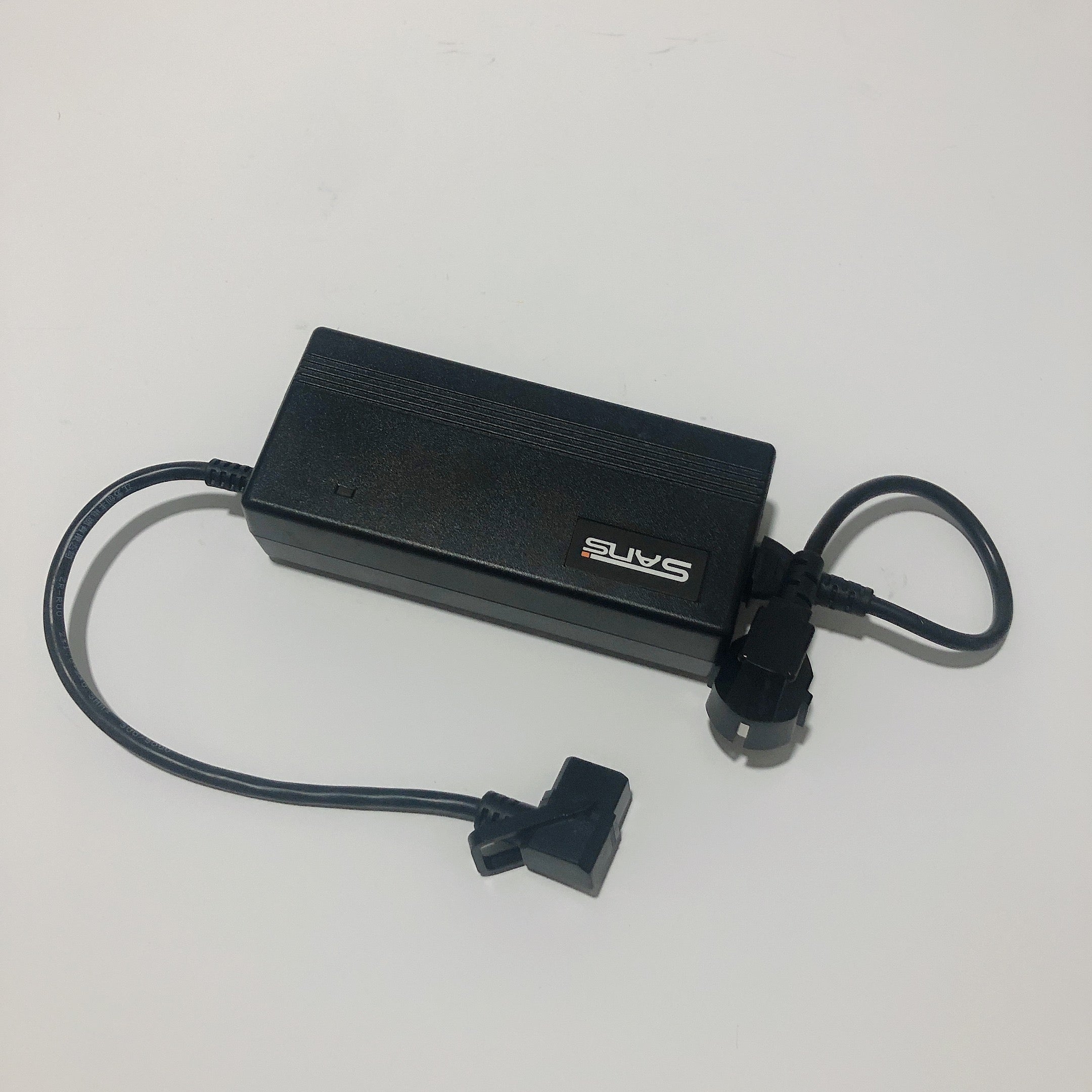 Ladegerät 48V 3A | Rocket